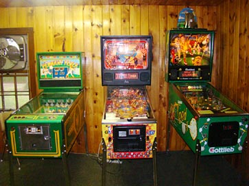 Pacman Table Game >> Brainerd MN Resorts, Game Room, Video Arcade, pinball ... Pacman Table Game >> Brainerd MN Resorts, Game Room, Video Arcade, pinball ...