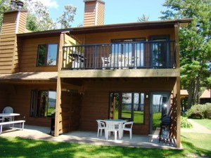 1 bedroom condos front         
